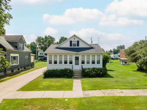 308 Berkshire, Caspian, MI 49915