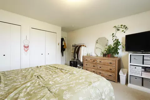 Bedroom - 21210 Fairfield, Macomb, MI 48044 photo 10 of 10