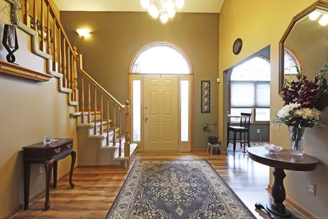 Entry Way - 21210 Fairfield, Macomb, MI 48044 photo 1 of 2