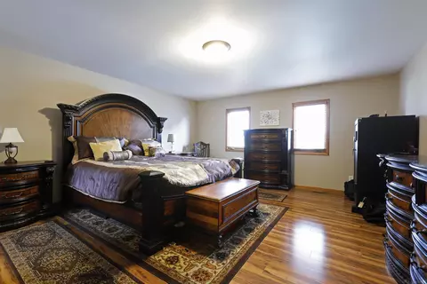 Bedroom - 21210 Fairfield, Macomb, MI 48044 photo 1 of 10