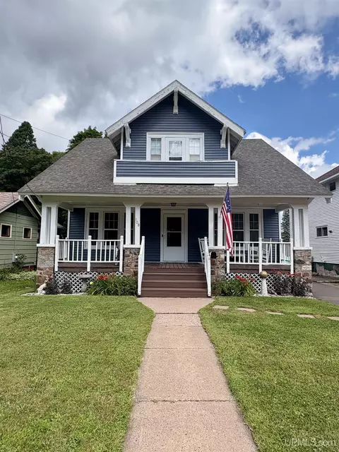 108 W W Rdg, Ironwood, MI 49938