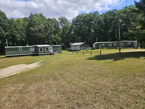7704 N Bass Lk, Harrison, MI 48625