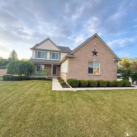 649 Falcon, Dundee, MI 48131