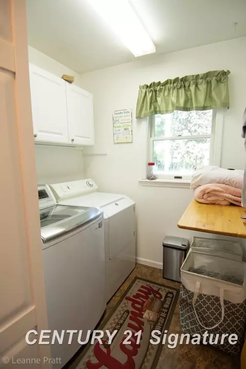 Other - 743 River, Flushing, MI 48433 photo 2 of 3