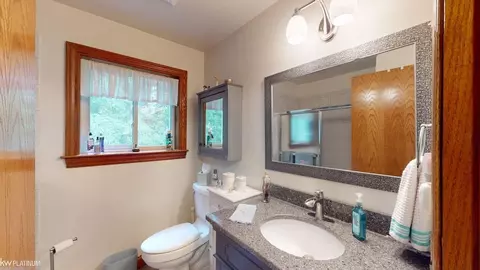 Bath - 6346 Big Hand, Saint Clair, MI 48079 photo 4 of 7