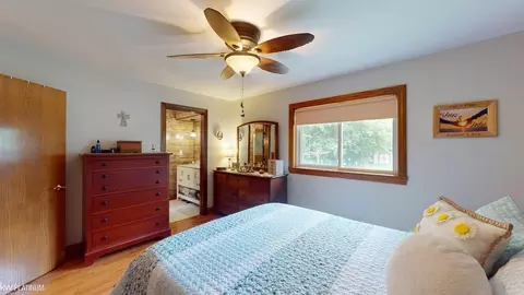 Bedroom - 6346 Big Hand, Saint Clair, MI 48079 photo 2 of 7