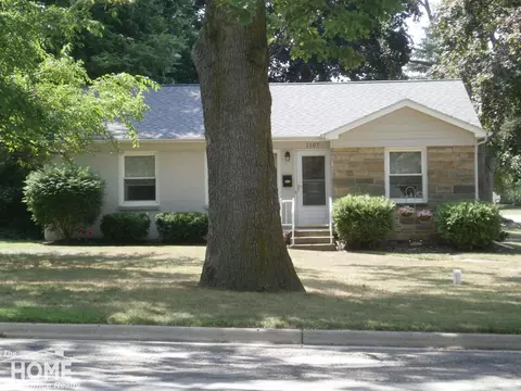 1107 W Oliver, Owosso, MI 48867