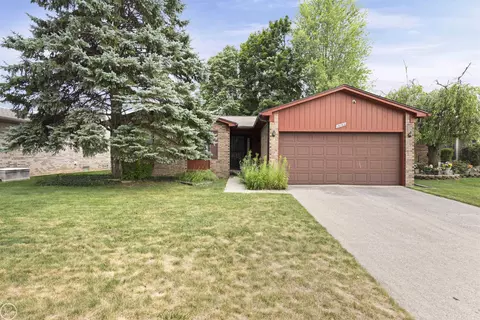 15762 Powell, Clinton Township, MI 48038