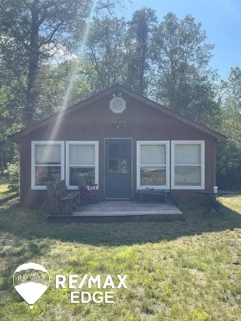 260 S Mcmasters Brg, Grayling, MI 49738
