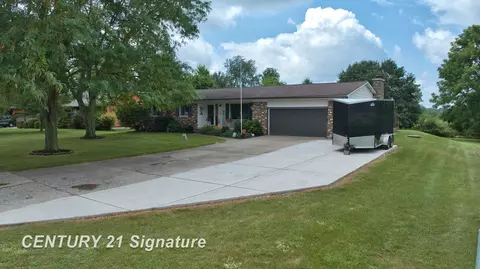 Exterior - 8547 Tim Tam, Flushing, MI 48433 photo 6 of 17