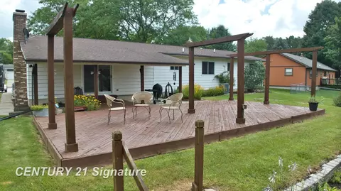 Exterior - 8547 Tim Tam, Flushing, MI 48433 photo 13 of 17