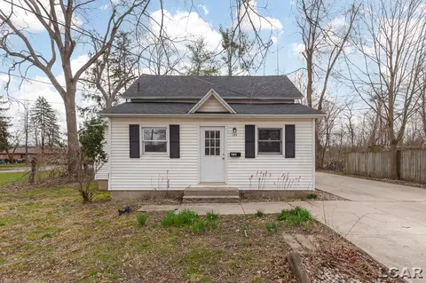 104 S Division, Tecumseh, MI 49286