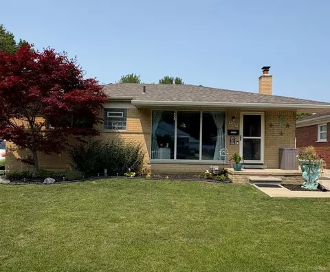 22919 Lincoln, Saint Clair Shores, MI 48082