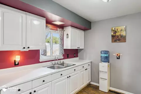 3153 Thom, Flint, MI 48506 photo 11