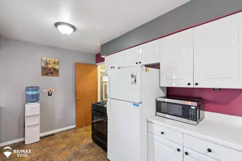 3153 Thom, Flint, MI 48506 photo 10