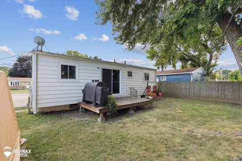3153 Thom, Flint, MI 48506 photo 27
