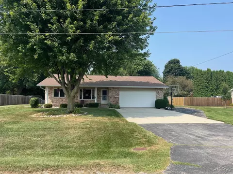 8046 Brookfield, Saginaw, MI 48609