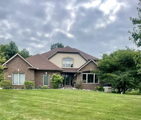 2391 Forest Oak, Williamston, MI 48895