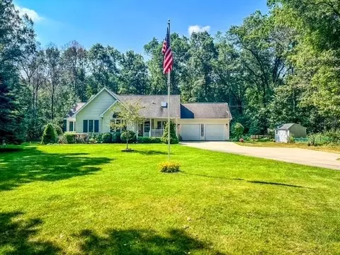 1525 Byfield, Harrison, MI 48625
