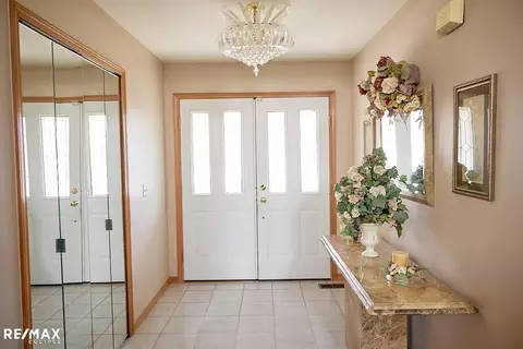 Entry Way - 54089 Samara Dr, Macomb, MI 48042 photo 1 of 2