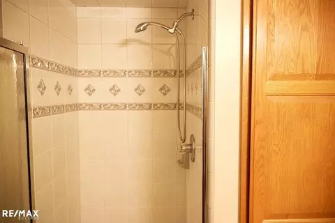 Bath - 54089 Samara Dr, Macomb, MI 48042 photo 7 of 7