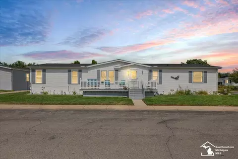 6682 Congress, Belleville, MI 48111