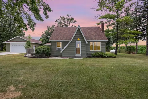 7243 N Portsmouth, Saginaw, MI 48601