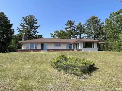 6419 Glenwood # W, Manistique, MI 49854