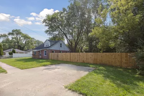 Exterior - 2719 Fielding, Flint, MI 48503 photo 2 of 8