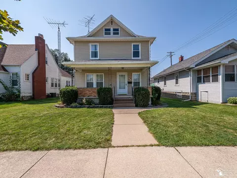 323 Maple, Monroe, MI 48162