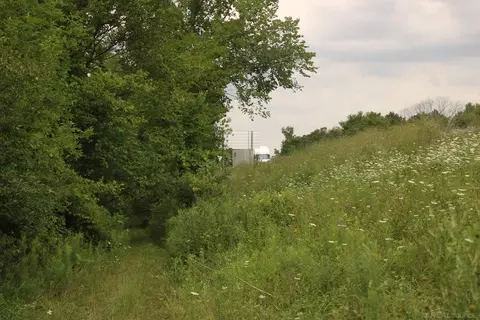 6400 Mckenzie, Flint, MI 48507 photo 2
