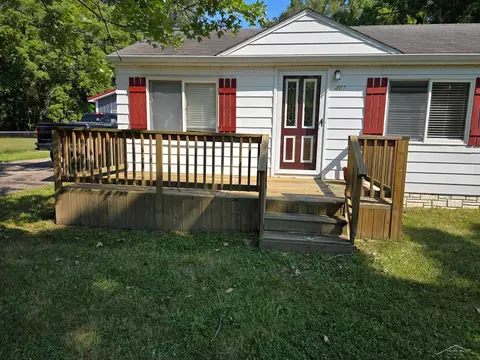 6487 Webb, Flint, MI 48506