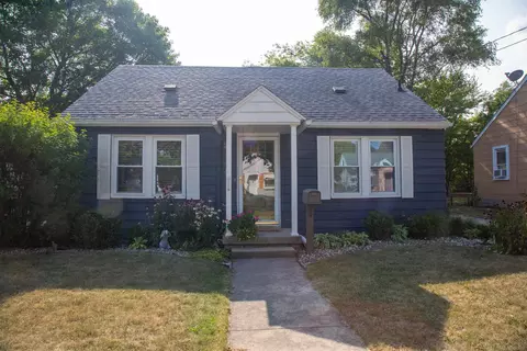 600 Hart, Essexville, MI 48732