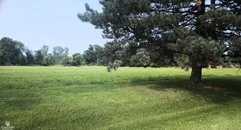 0 31 Mile Par 2, Lenox, MI 48050