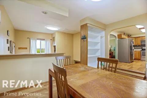 Dining - 12725 Hack, Reese, MI 48757 photo 2 of 2