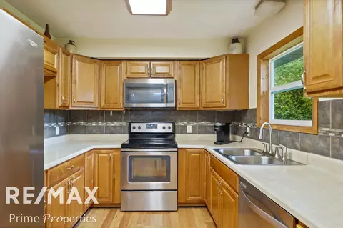 Kitchen - 12725 Hack, Reese, MI 48757 photo 2 of 3