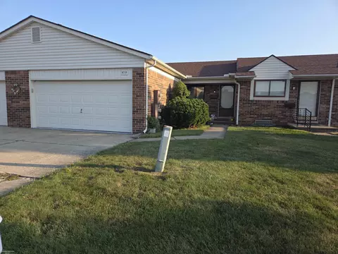 8719 Texas, Warren, MI 48093