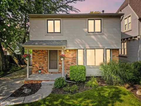 21333 Erben, Saint Clair Shores, MI 48081