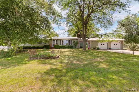5767 Plank, Adrian, MI 49221
