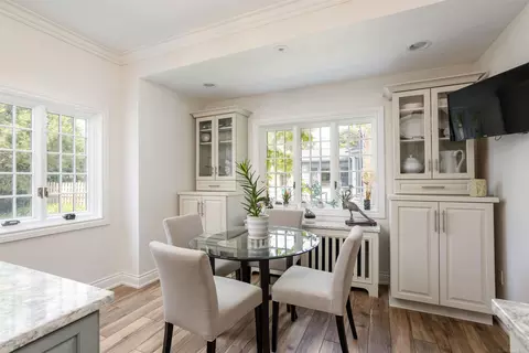 Dining - 803 Lakepointe, Grosse Pointe Park, MI 48230 photo 3 of 4