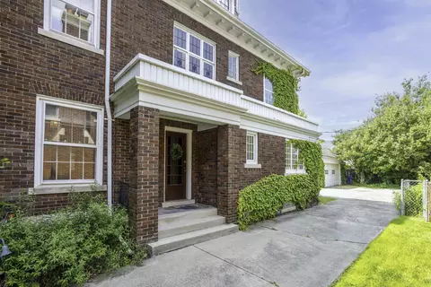 Exterior - 803 Lakepointe, Grosse Pointe Park, MI 48230 photo 3 of 14
