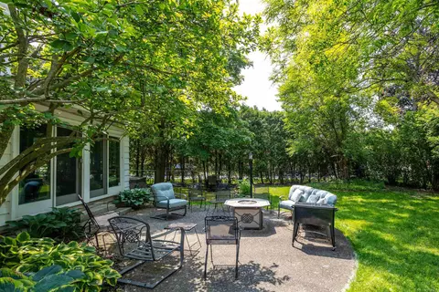 Exterior - 803 Lakepointe, Grosse Pointe Park, MI 48230 photo 7 of 14