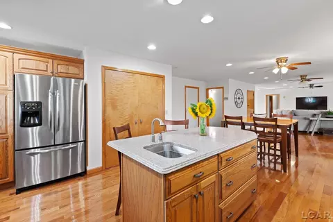 Kitchen - 4382 3rd, Adrian, MI 49221 photo 4 of 5