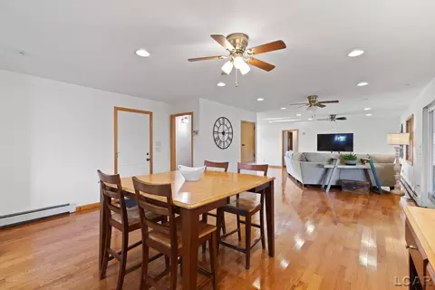 Dining - 4382 3rd, Adrian, MI 49221 photo 2 of 2