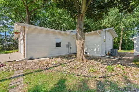 Exterior - 4382 3rd, Adrian, MI 49221 photo 7 of 16