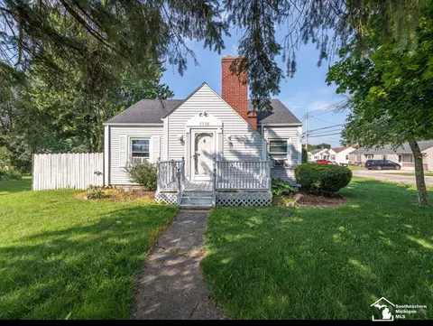 5732 Rosewood, Monroe, MI 48162