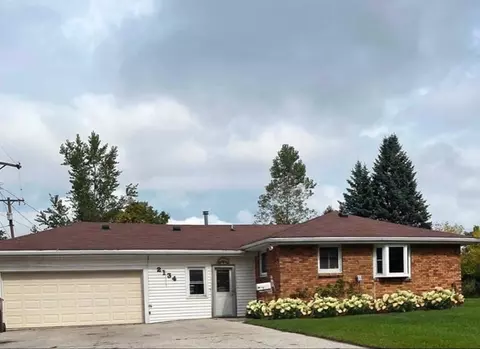 2134 Mara, Kawkawlin, MI 48631