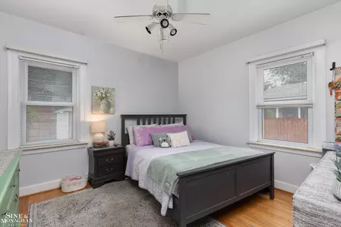 2222 Ridgemont, Grosse Pointe Woods, MI 48236 photo 12