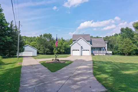 6127 E Potter, Davison, MI 48423 photo 3