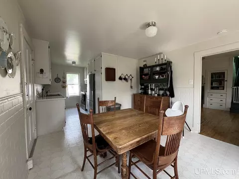 Dining - 526 Bank, Ishpeming, MI 49849 photo 1 of 2